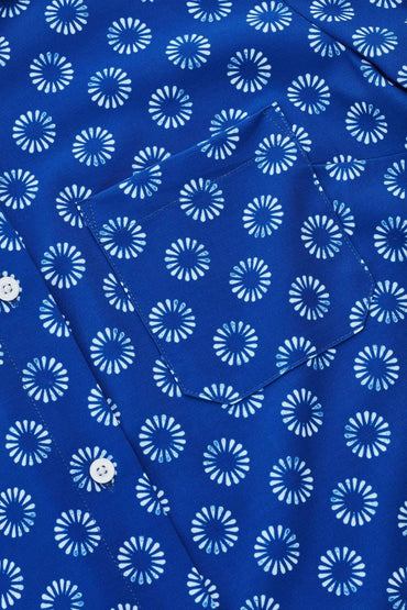 BizCare Women's Easy Stretch Daisy Print Short Sleeve Shirt CS948LS