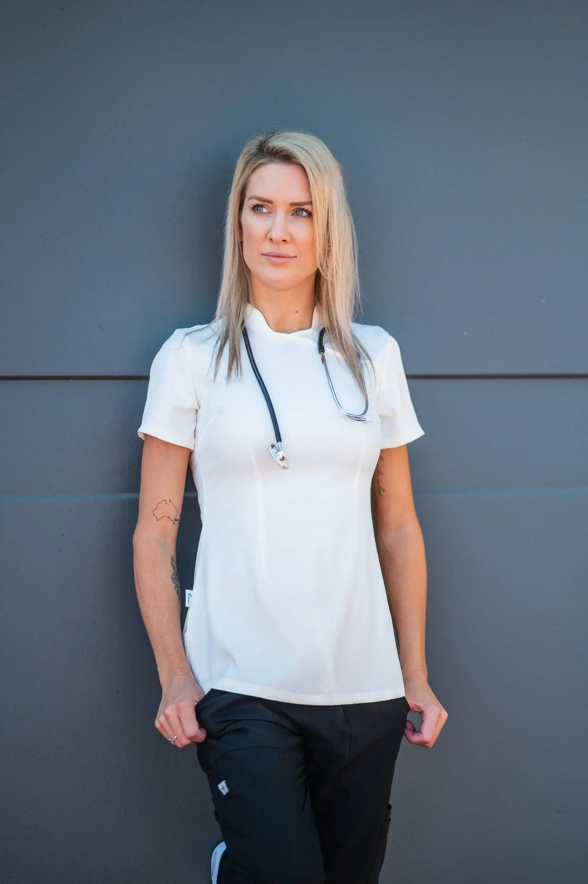 Softies Devon Premium Spa Tunic DT01 in White