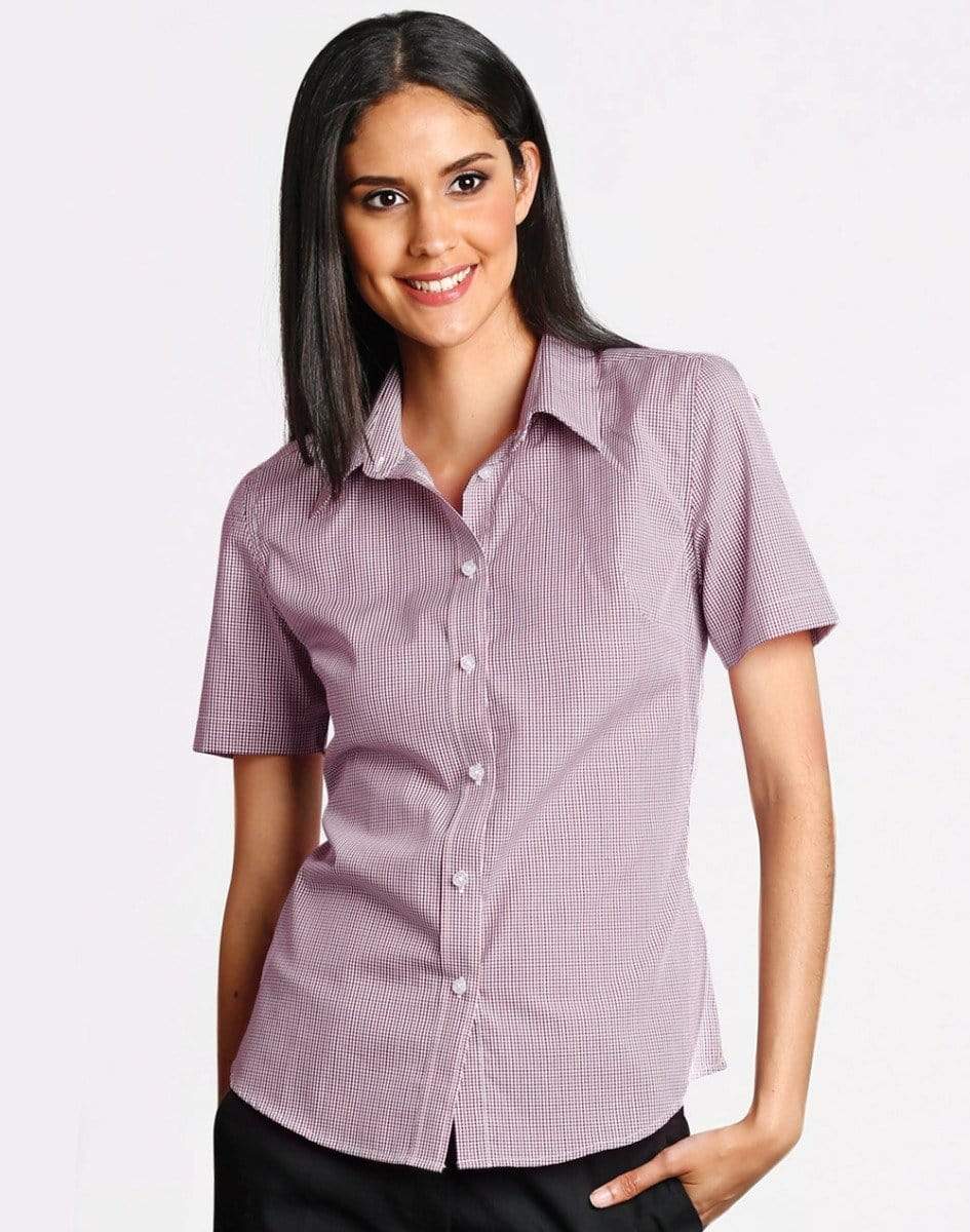 BENCHMARK Women's Two Tone Mini Gingham Short Sleeve Shirt M8340S