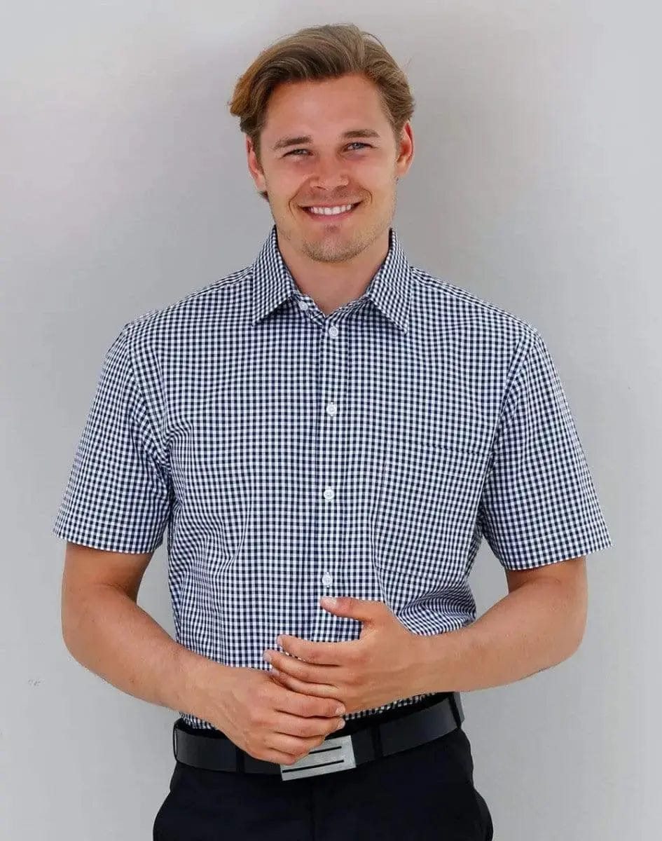 BENCHMARK Men’s Gingham Check Short Sleeve Shirt M7300S
