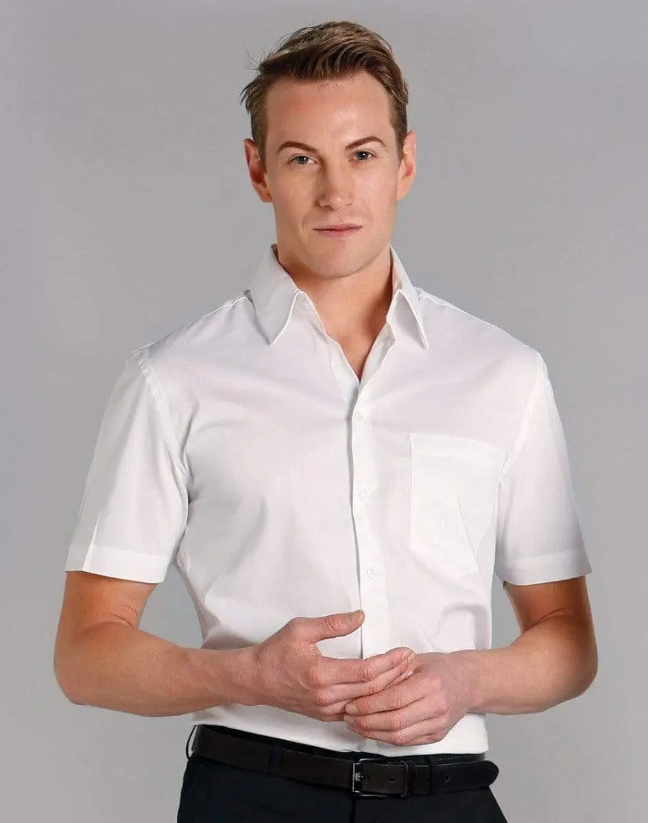 Benchmark Corporate Wear BENCHMARK Men's Fine Twill Short Sleeve Shirt M7030S